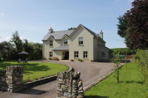 The Twelve Oaks